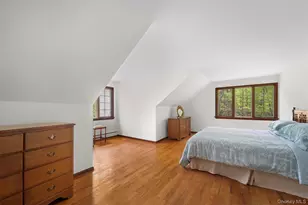 230 Sweet Hollow Rd, Huntington, NY 11743 - Photo 32