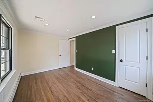 11 Lakewood Ave, Ronkonkoma, NY 11779 - Photo 24