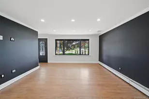 11 Lakewood Ave, Ronkonkoma, NY 11779 - Photo 12