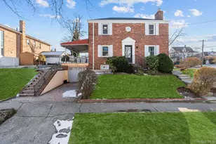 154-04 14th Ave, Whitestone, NY 11357 - Photo 1