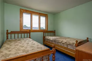 23 Lark St, Pearl River, NY 10965 - Photo 12