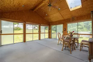 23 Lark St, Pearl River, NY 10965 - Photo 10