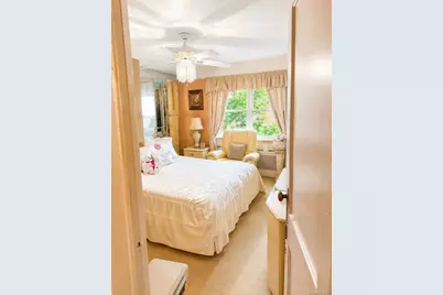 9019 218th Street, Queens Village, NY 11428 - Photo 6