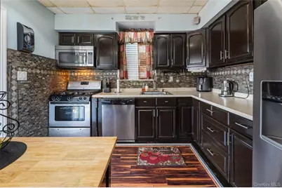 3219 Fenton Avenue, Bronx, NY 10469 - Photo 12