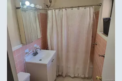 87-50 204 Street #B46, Hollis, NY 11423 - Photo 6