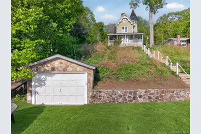 83 Edgemere Avenue, Greenwood Lake, NY 10925 - Photo 14