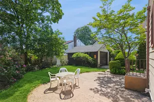 4 May Ct, West Hempstead, NY 11552 - Photo 26