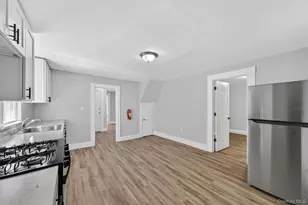 90 Montgomery St, Middletown, NY 10940 - Photo 10