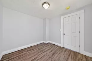 90 Montgomery St, Middletown, NY 10940 - Photo 18