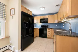 67 Sequoia Way, Holbrook, NY 11741 - Photo 4