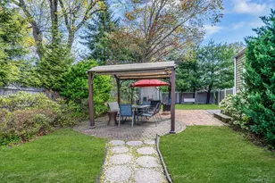3 Otsego Ave, Dix Hills, NY 11746 - Photo 30
