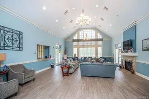 1927 Finch Ln, Central Islip, NY 11722 - Photo 14