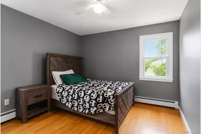 325 Glenbrook Avenue, Yonkers, NY 10705 - Photo 8