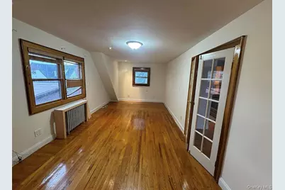 [Address not provided], Flushing, NY 11358 - Photo 4