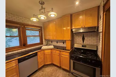 [Address not provided], Flushing, NY 11358 - Photo 10