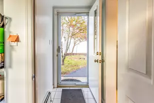 17 Mott St, Patchogue, NY 11772 - Photo 10