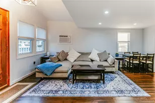 17 Mott St, Patchogue, NY 11772 - Photo 8