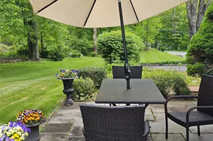 245 Salem Rd, Pound Ridge, NY 10576 - Photo 4