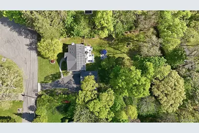 5 Canary Court, Huntington, NY 11743 - Photo 28