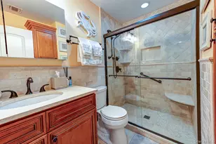 8 Oswego Dr, Bay Shore, NY 11706 - Photo 10