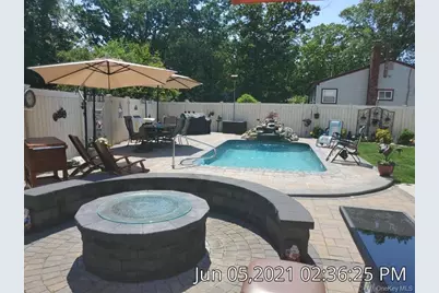 8 Oswego Drive, Bay Shore, NY 11706 - Photo 26