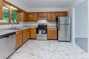 37 Rondout Harbor, Port Ewen, NY 12466 - Photo 8