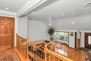 53 Hightop Ln, Jericho, NY 11753 - Photo 14