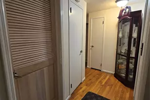 21 Woodridge Ln, Sea Cliff, NY 11579 - Photo 20