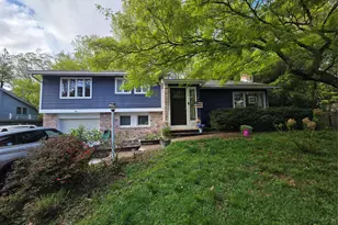 21 Woodridge Ln, Sea Cliff, NY 11579 - Photo 2