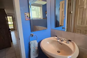 21 Woodridge Ln, Sea Cliff, NY 11579 - Photo 18