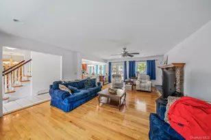 17 Barbara Anne St, Manorville, NY 11949 - Photo 10