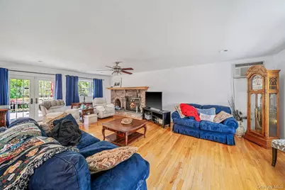 17 Barbara Anne Street, Manorville, NY 11949 - Photo 8