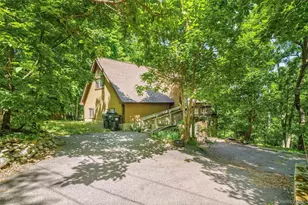65 Old Turnpike Rd, Bloomingburg, NY 12721 - Photo 4