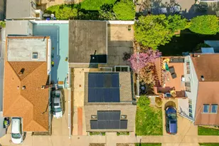 23 Garden City Ave, Point Lookout, NY 11569 - Photo 4