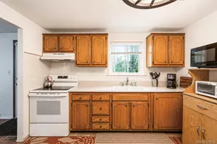 22 Anne Dr, Selden, NY 11784 - Photo 8