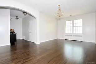 1302 Parkview Dr, Spring Valley, NY 10977 - Photo 16