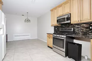 1302 Parkview Dr, Spring Valley, NY 10977 - Photo 8