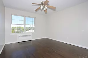 1302 Parkview Dr, Spring Valley, NY 10977 - Photo 26