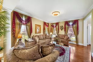 27 Deangelis Dr, Monroe, NY 10950 - Photo 4