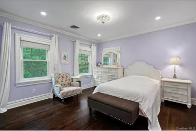 7 Harcourt Road, Scarsdale, NY 10583 - Photo 20