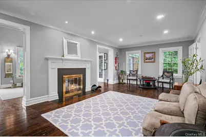 7 Harcourt Road, Scarsdale, NY 10583 - Photo 12