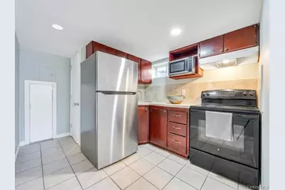 48 E Grove Street, Massapequa, NY 11758 - Photo 30