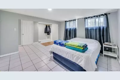 48 E Grove Street, Massapequa, NY 11758 - Photo 24