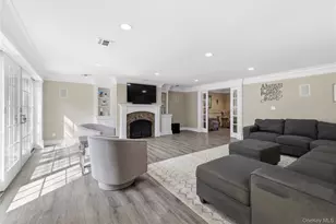4 Crabapple Ct, Mount Sinai, NY 11766 - Photo 32