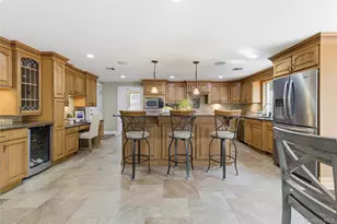 4 Crabapple Ct, Mount Sinai, NY 11766 - Photo 38