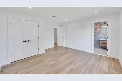 14 Eve Lane, Levittown, NY 11756 - Photo 16