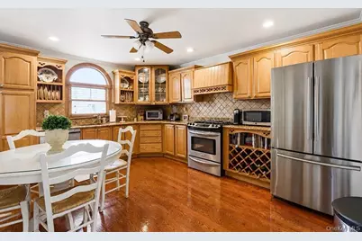 159-27 90th Street, Howard Beach, NY 11414 - Photo 18