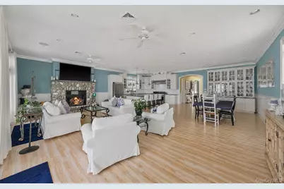 136 Asharoken Avenue, Asharoken, NY 11768 - Photo 20