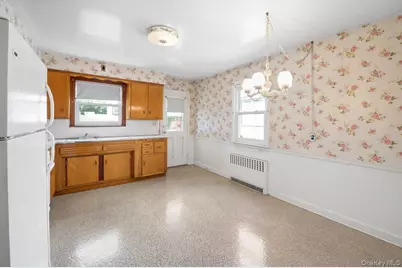 65 Lyons Road, Scarsdale, NY 10583 - Photo 10