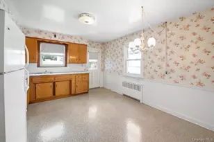 65 Lyons Rd, Scarsdale, NY 10583 - Photo 10